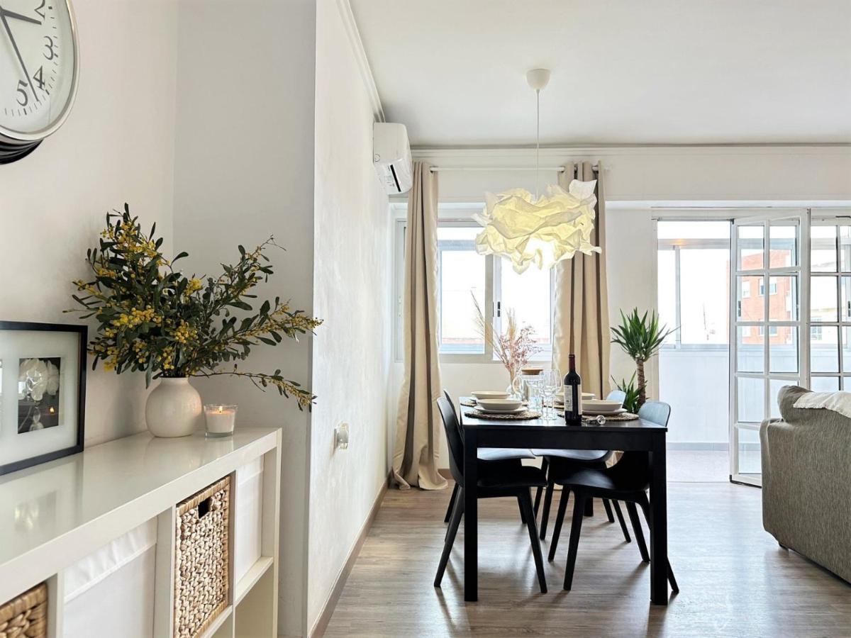 Your Sunny & Spacious Portview Home Valencia Eksteriør bilde